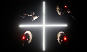 Ad Infinitum perform Light